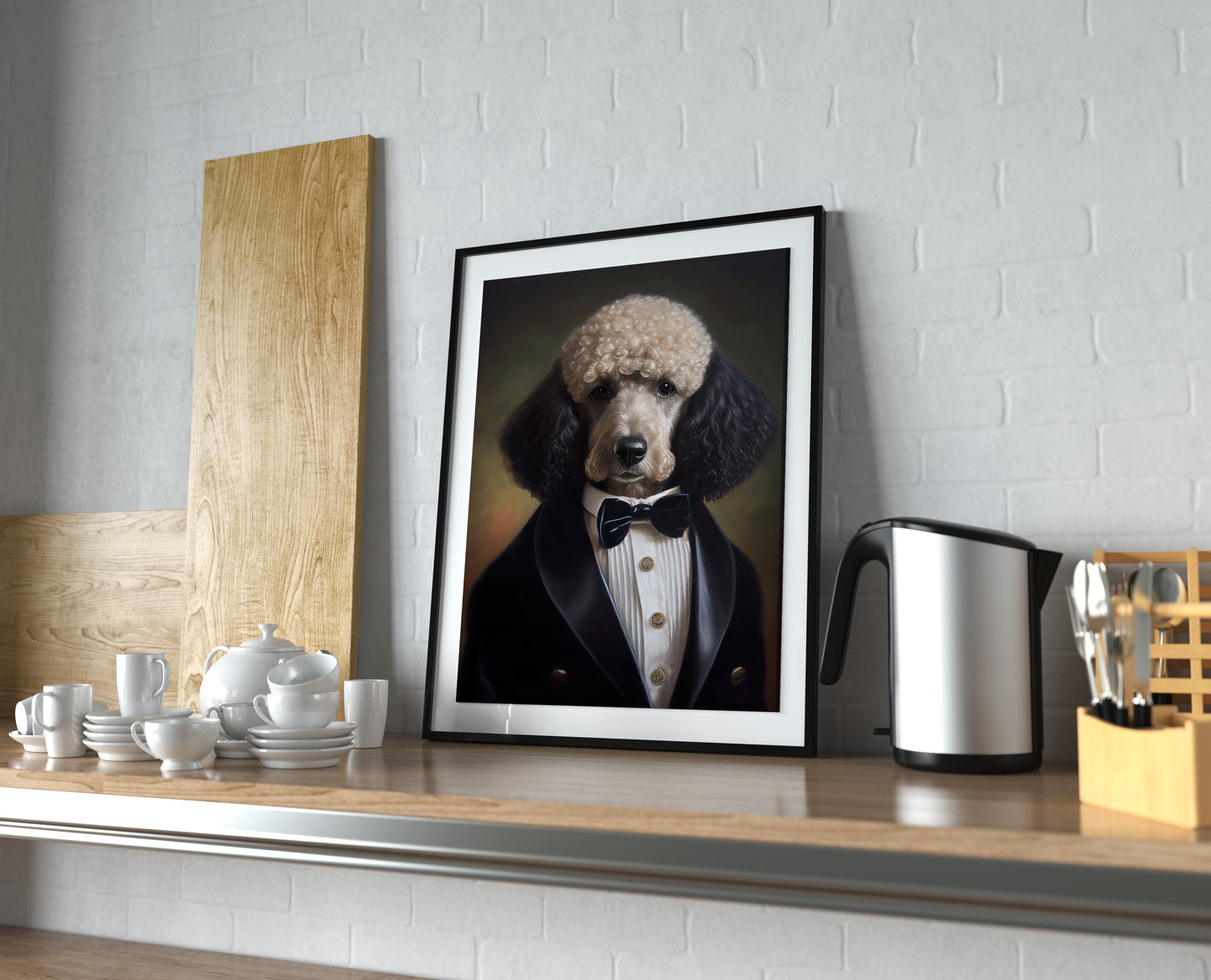 Poster Chic Caniche en Smoking - Impression Murale Humour Chien Tuxedo - Tableau Déco Murale Canin